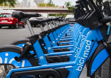 bicis de bicimad en estación